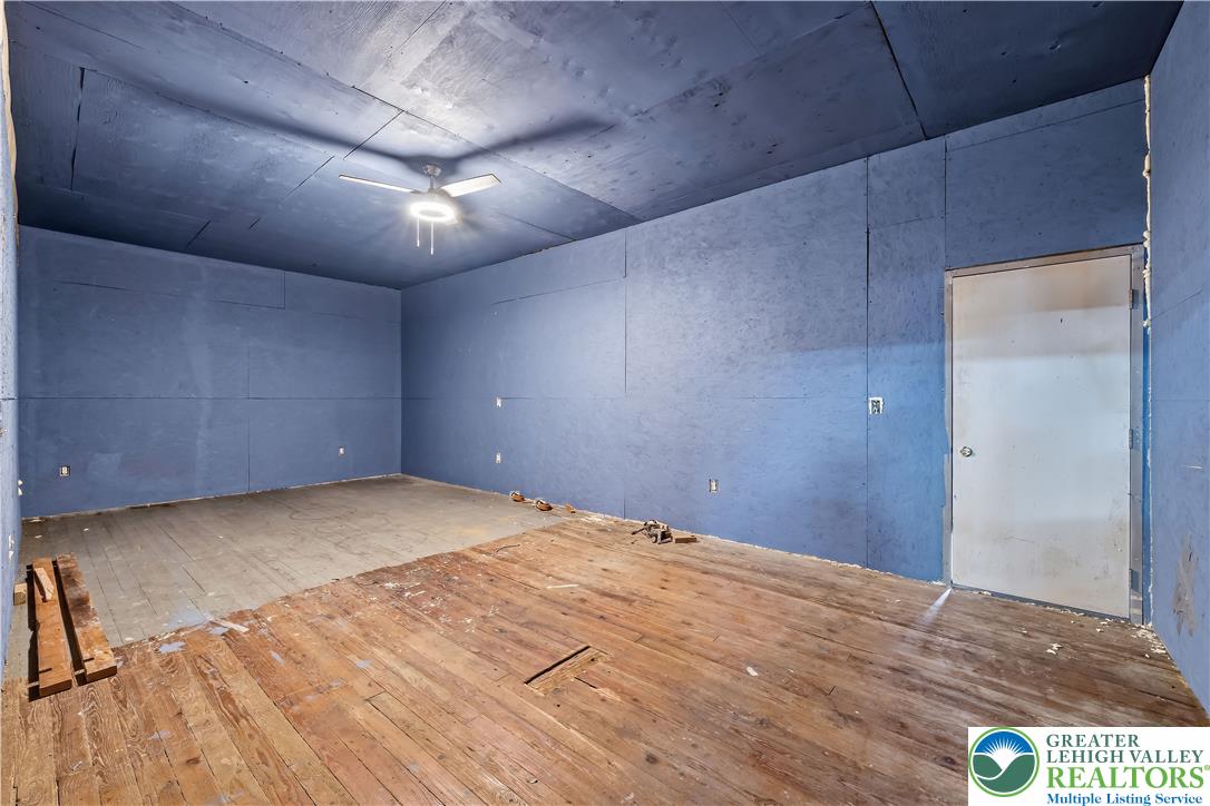 20 Columbus Street Property Photo 12