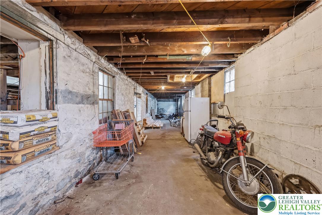 20 Columbus Street Property Photo 17