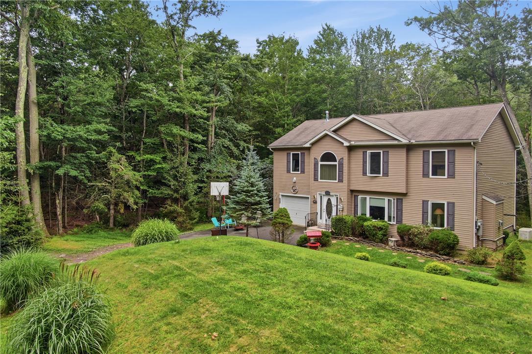 110 Aaron Drive Property Photo 3