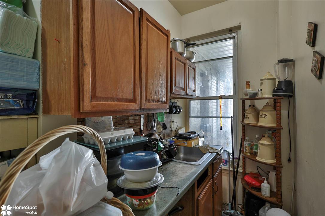 521 North 6th Street Property Photo 9
