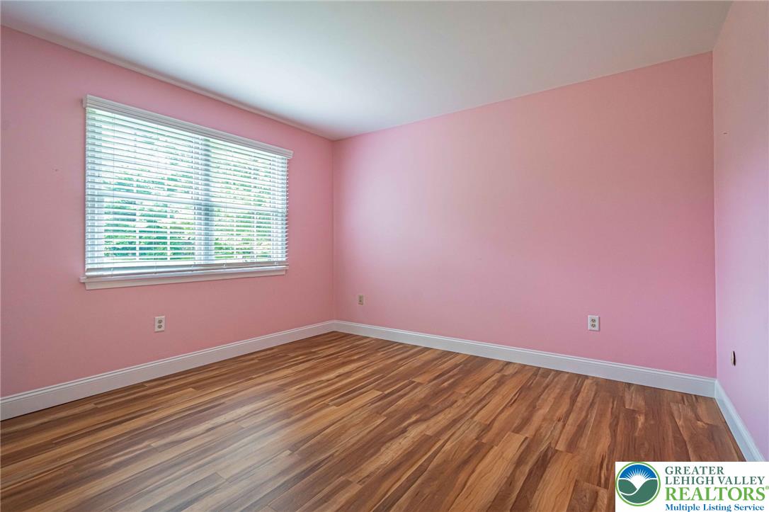 2568 Millbrook Drive Property Photo 22
