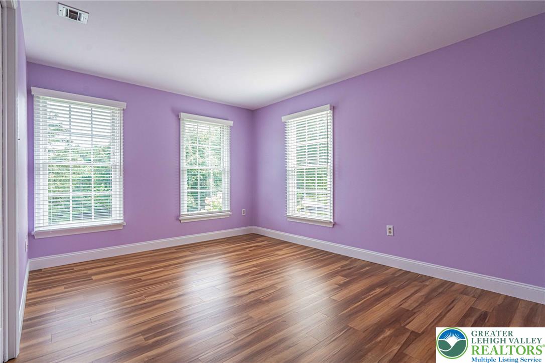2568 Millbrook Drive Property Photo 24
