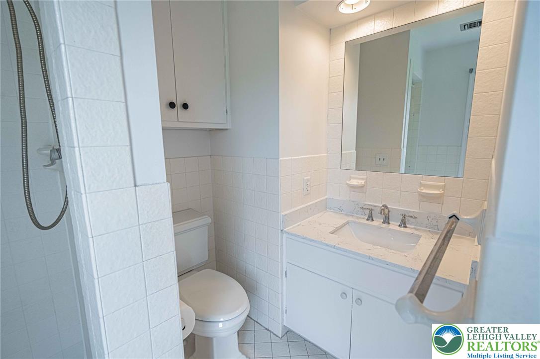 2568 Millbrook Drive Property Photo 28