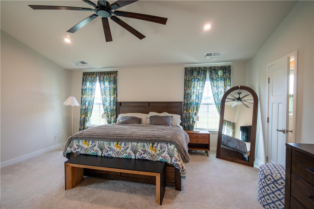 1020 Watson Court Property Photo 31