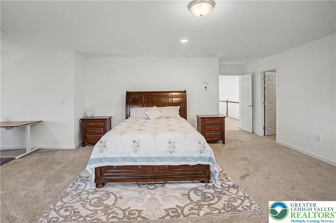 2668 Hollow View Drive Property Photo 26