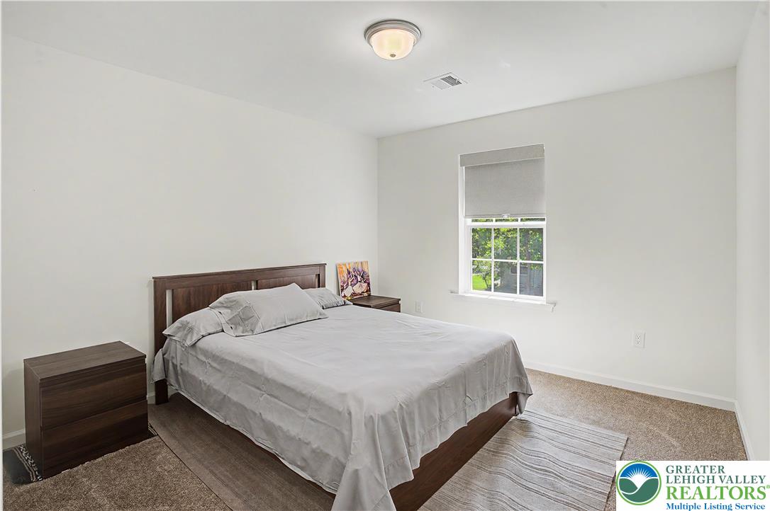 2668 Hollow View Drive Property Photo 41
