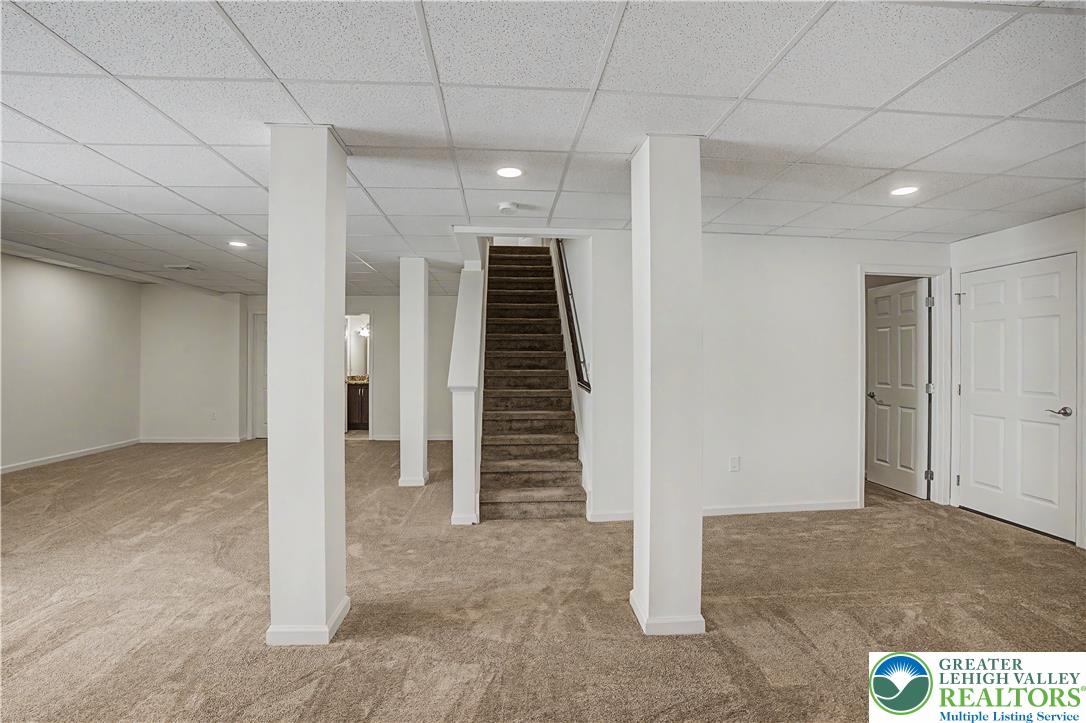 2668 Hollow View Drive Property Photo 43