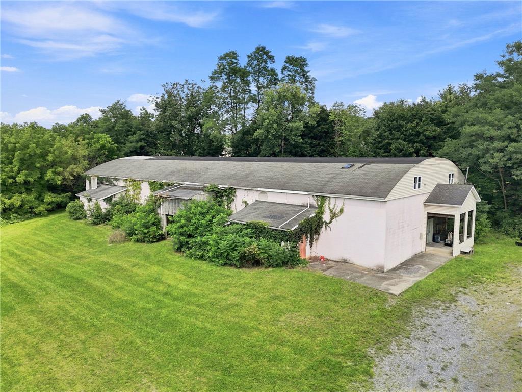 835 Gilbert Road Property Photo 1
