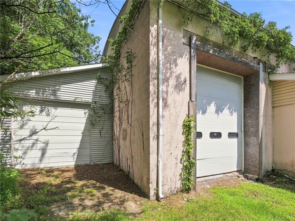 835 Gilbert Road Property Photo 7