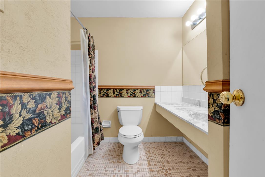 2874 Aronimink Place Property Photo 17