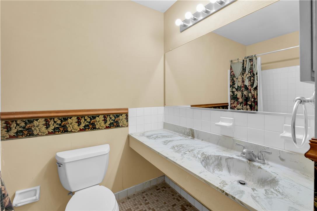 2874 Aronimink Place Property Photo 18
