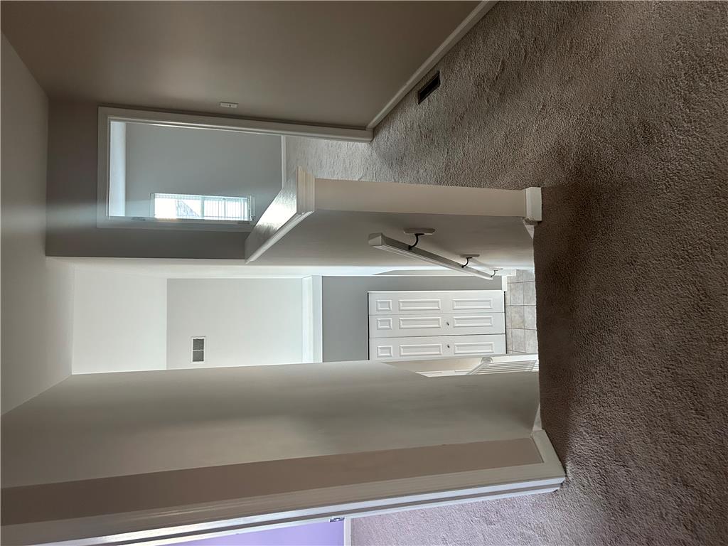 2183 Rolling Meadow Drive Property Photo 9