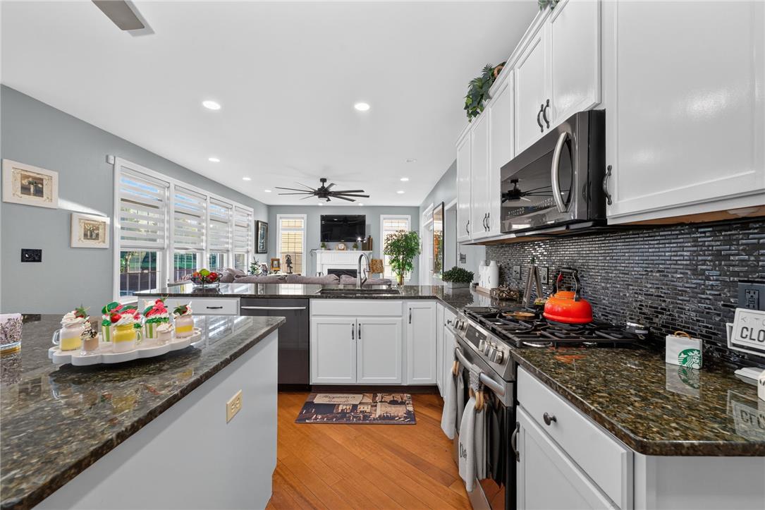 4205 Shadowstone Drive Property Photo 11