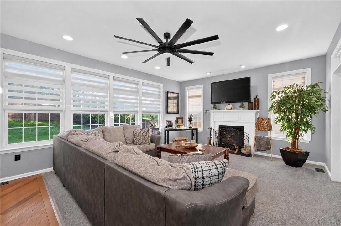 4205 Shadowstone Drive Property Photo 19