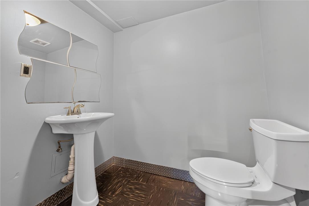 4205 Shadowstone Drive Property Photo 32
