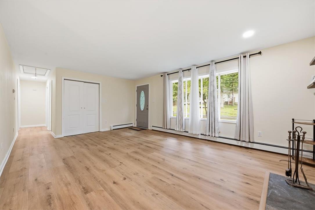 6619 Delilah Road Property Photo 8