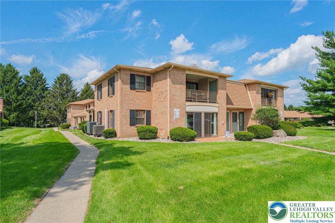 2776 Rolling Green Place Property Photo 1