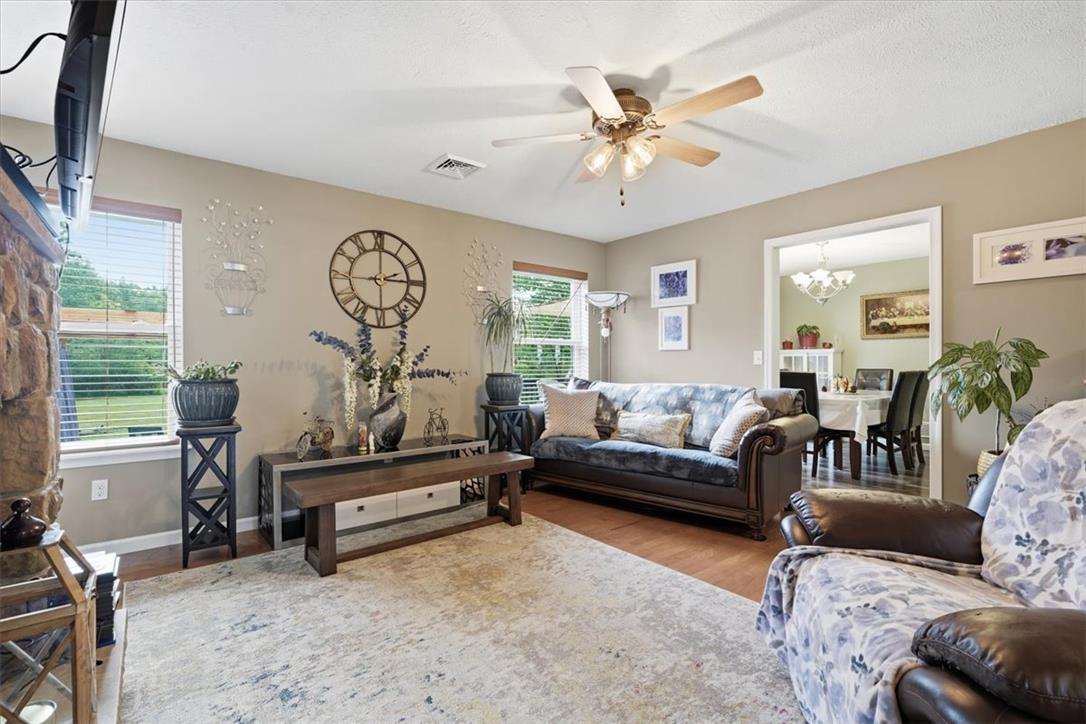 3106 Briarwood Drive Property Photo 6