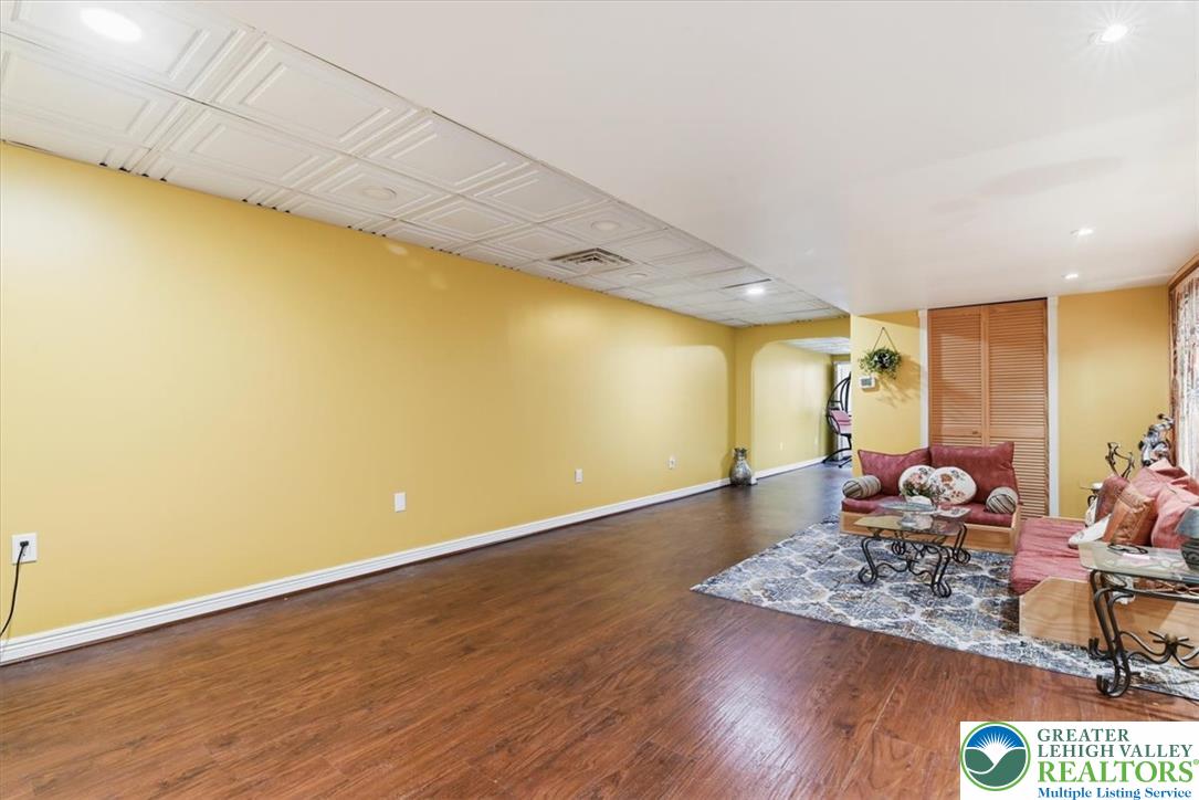 18 Creek Court Property Photo 64