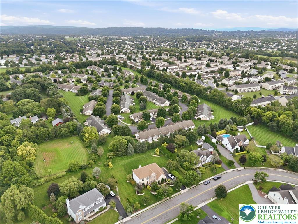 18 Creek Court Property Photo 88