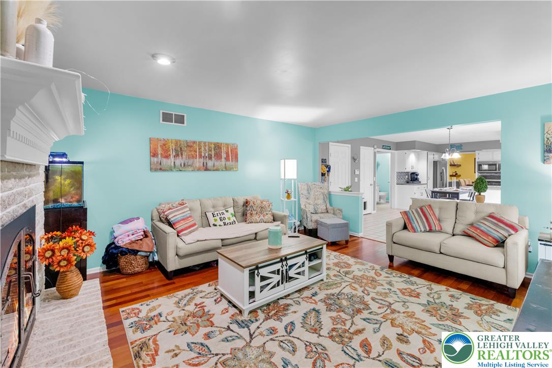 1816 Willow Drive Property Photo 18