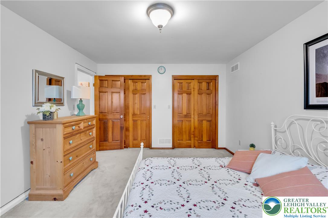 1816 Willow Drive Property Photo 33