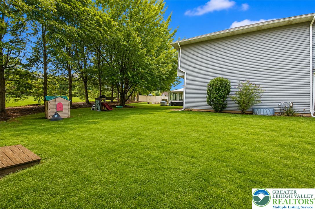 1816 Willow Drive Property Photo 44