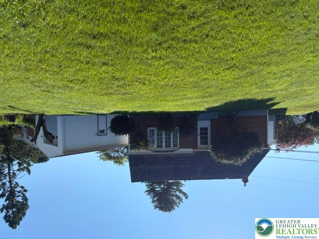 2415 South Lumber Street Property Photo 1