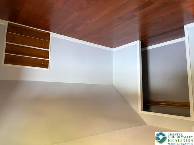 2415 South Lumber Street Property Photo 12