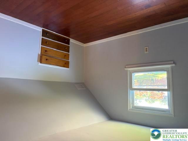 2415 South Lumber Street Property Photo 13