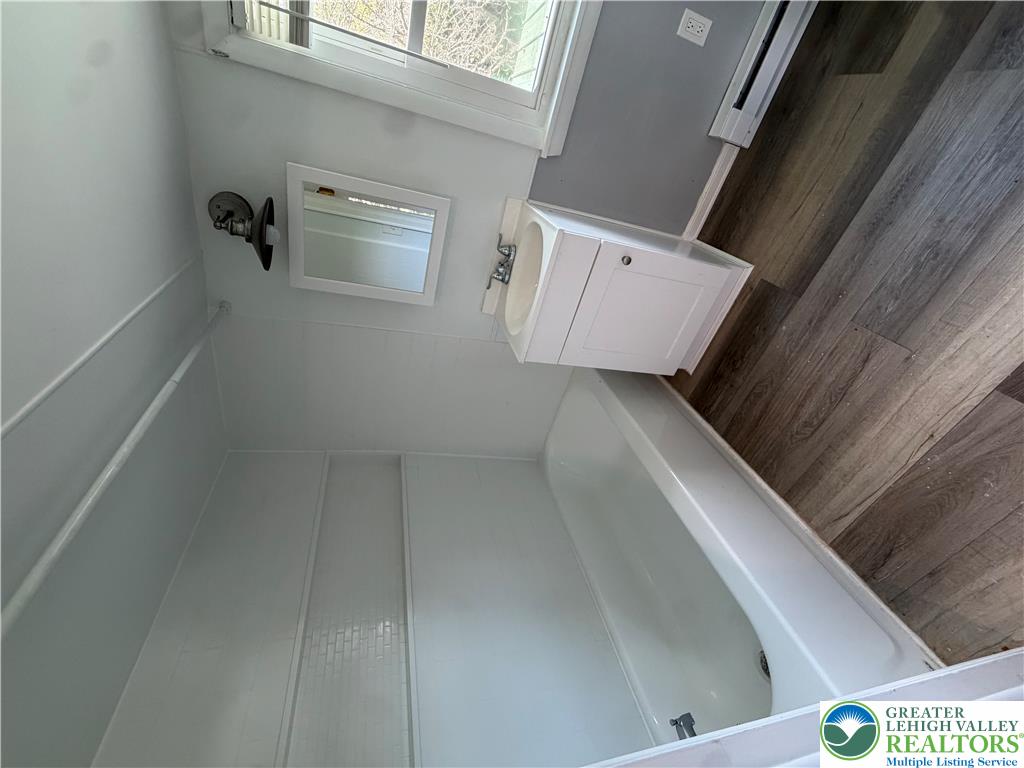 9020 Haaf Road Property Photo 10
