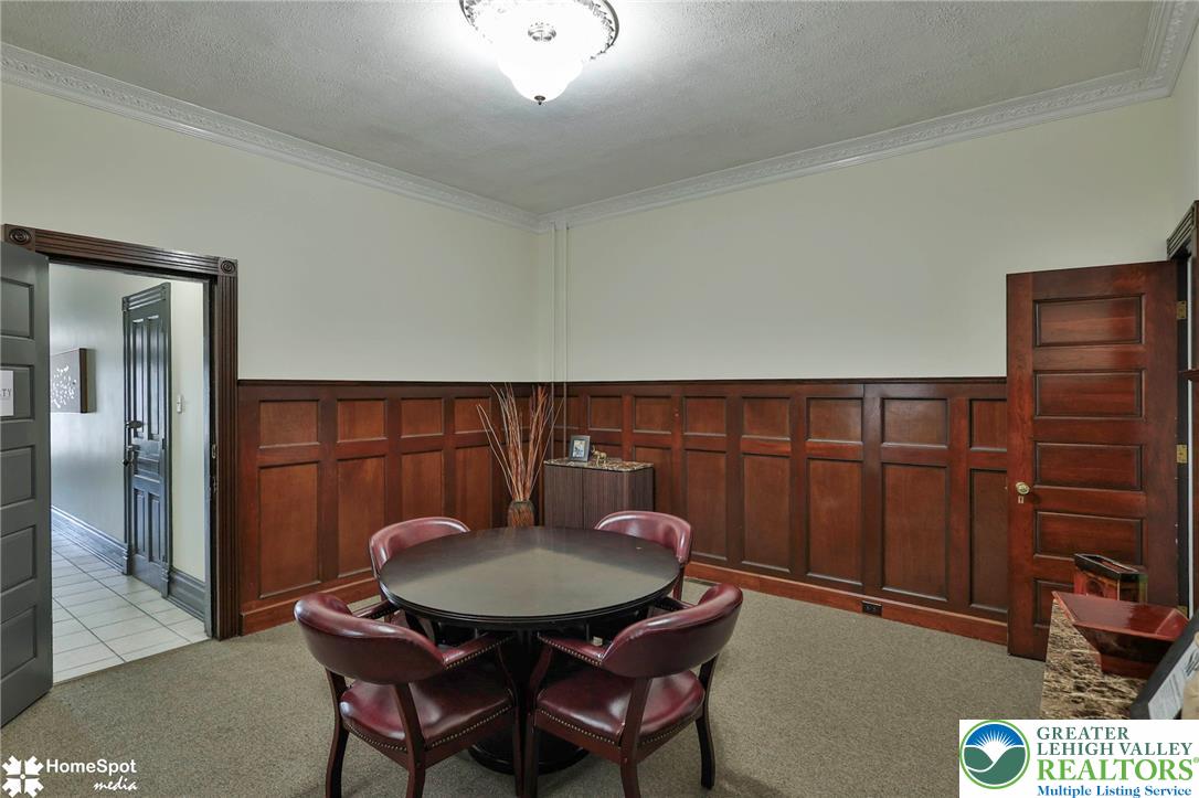 656 Main Street Property Photo 12