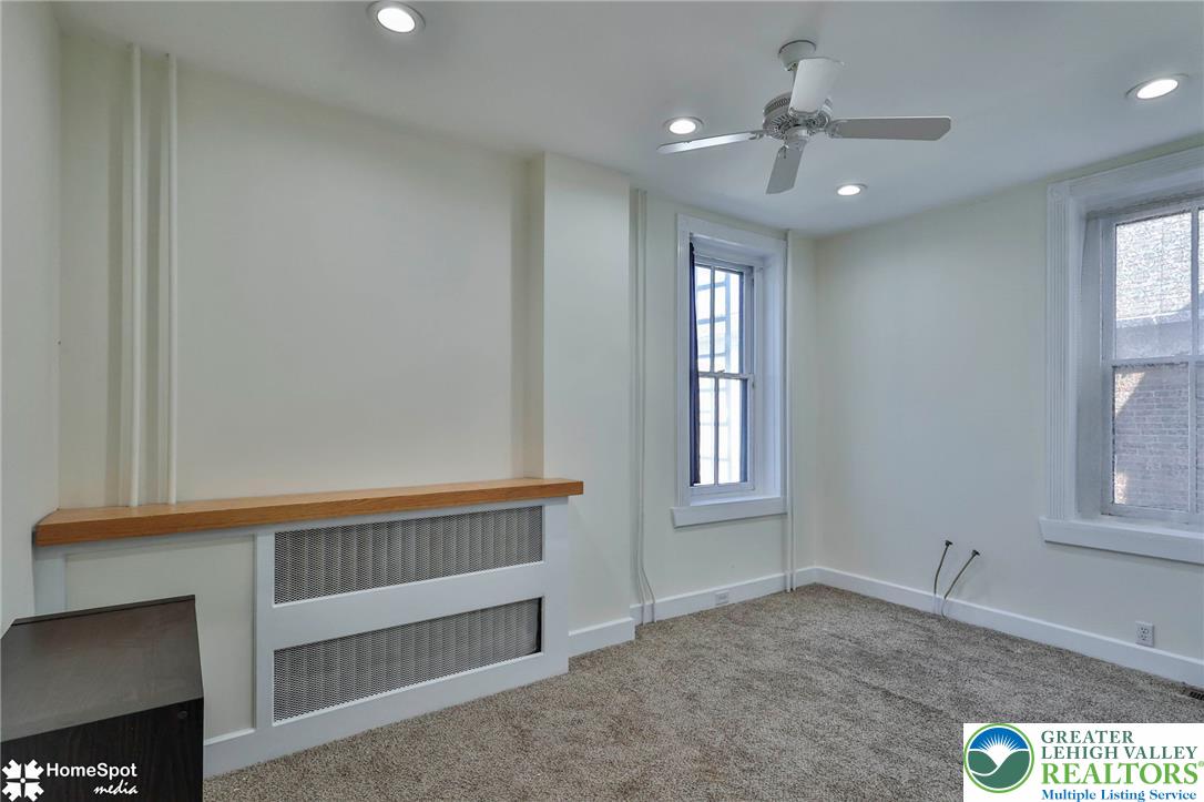 656 Main Street Property Photo 13