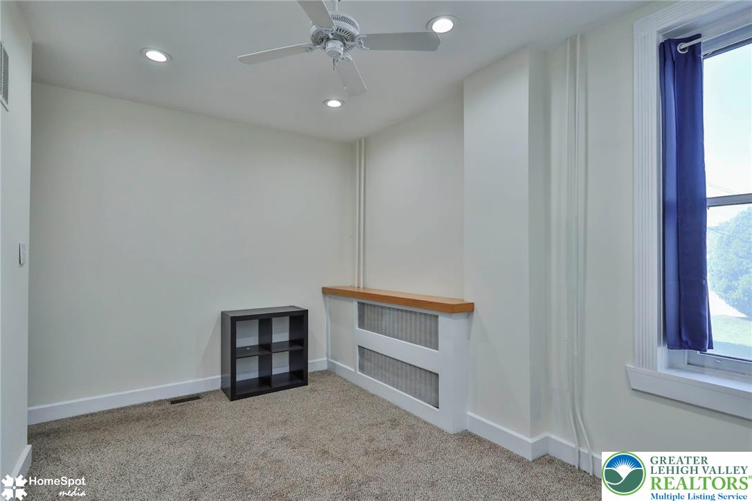 656 Main Street Property Photo 16