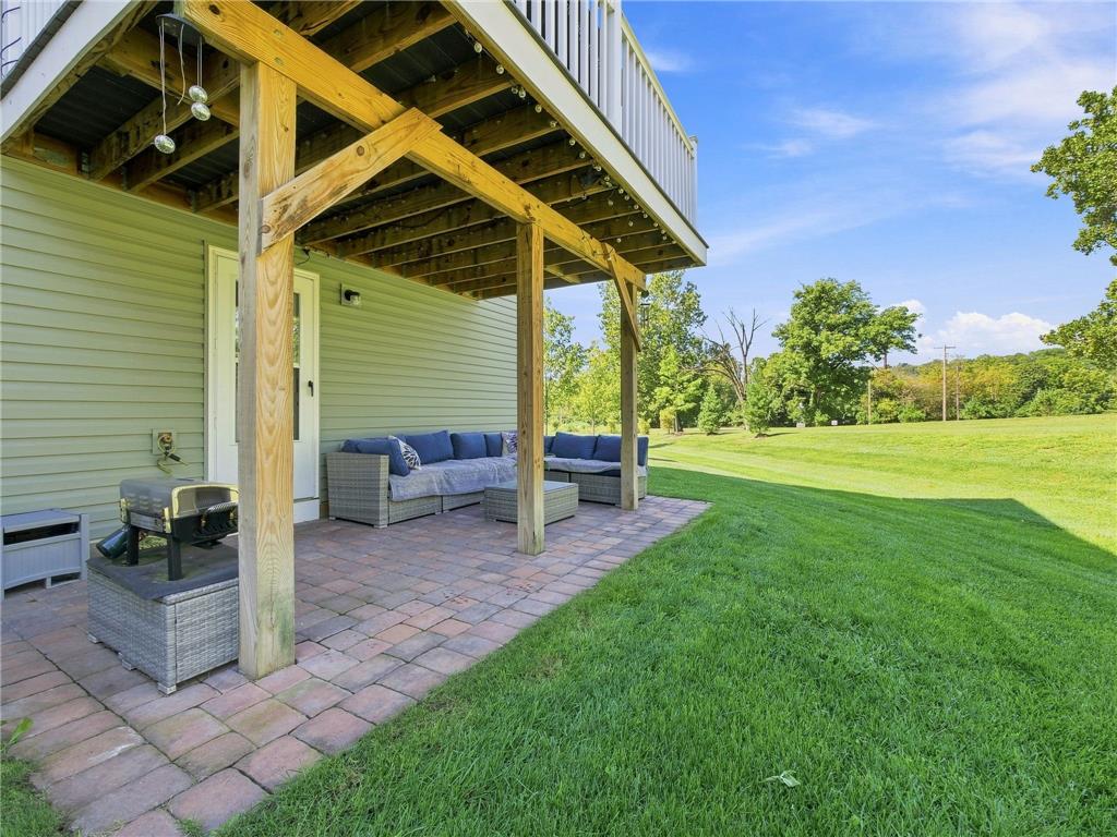 2133 Cross Country Road Property Photo 9