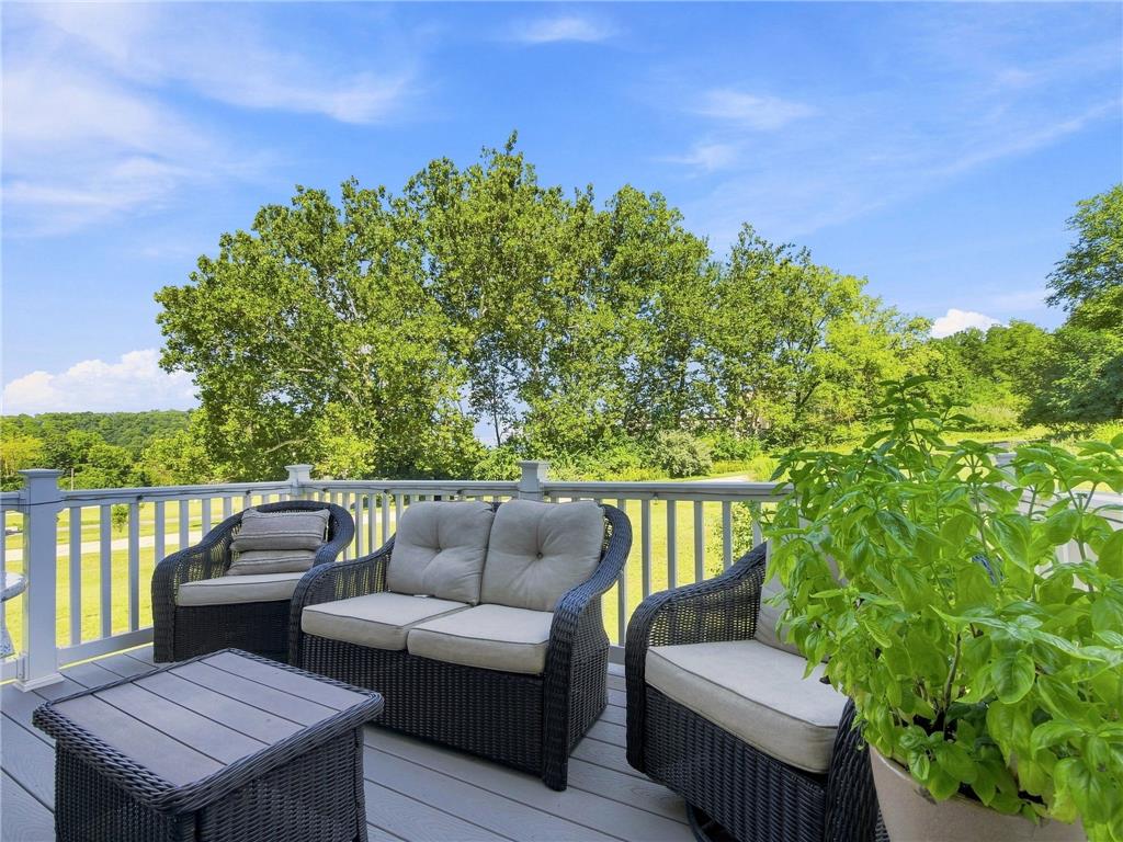 2133 Cross Country Road Property Photo 12