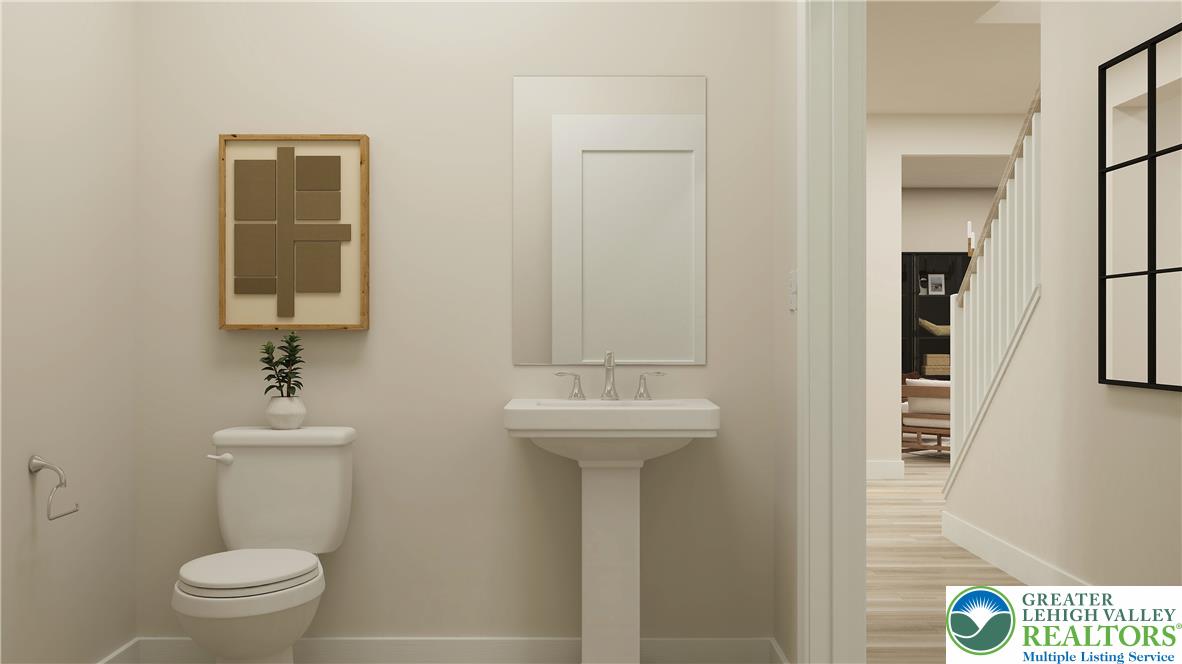 1135 Frank Street Property Photo 9