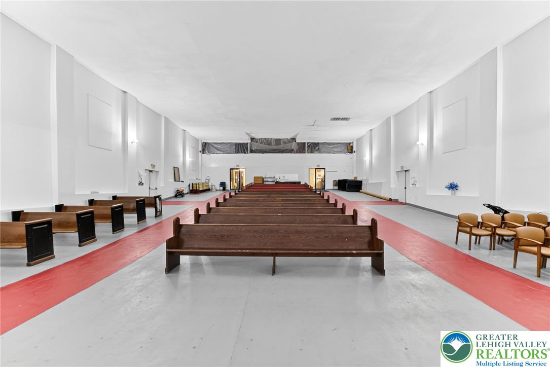 429 W Tilghman Street Property Photo 14