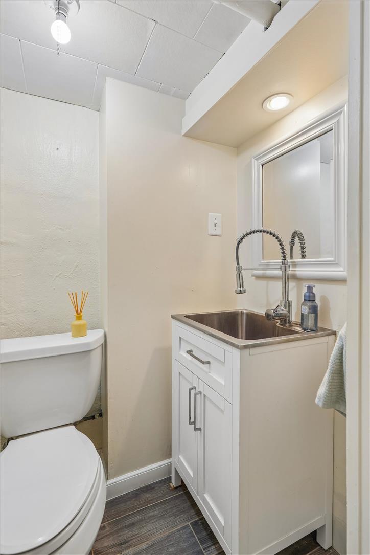 410 2nd Street Property Photo 13
