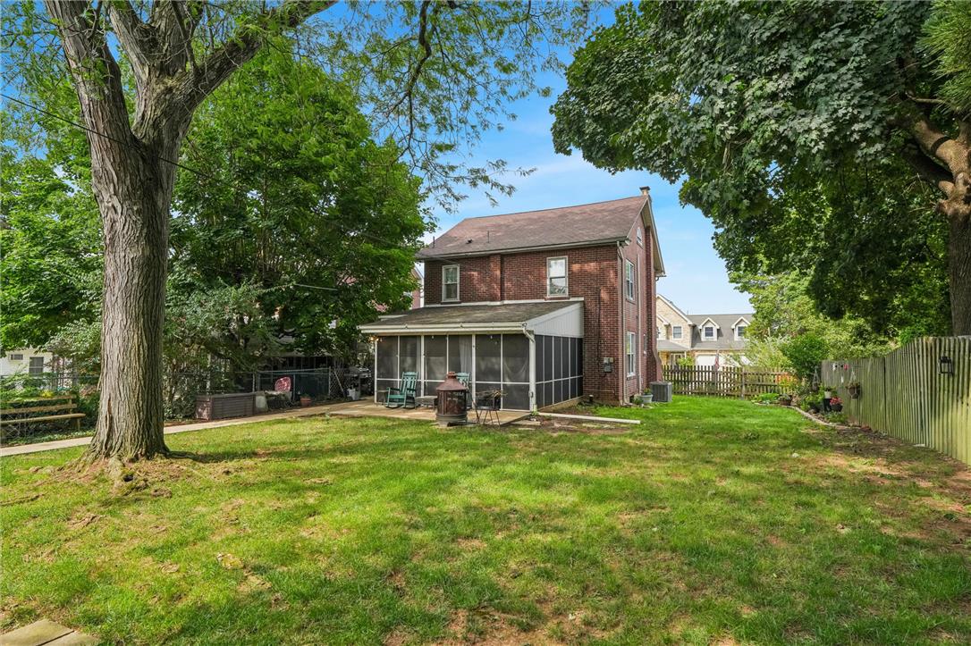 410 2nd Street Property Photo 15