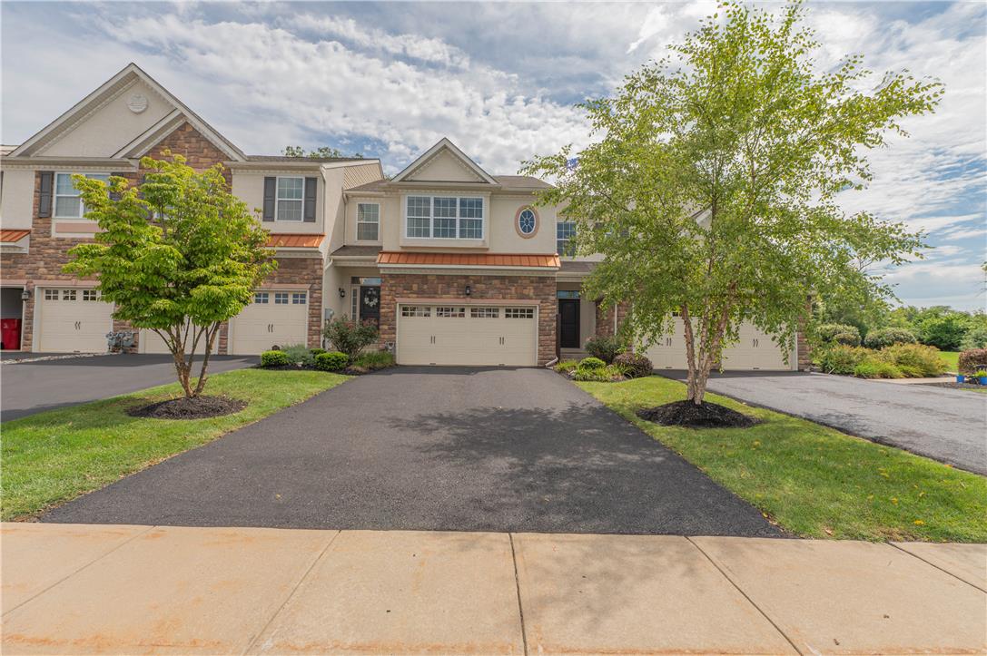 4480 Lenni Circle Property Photo 1