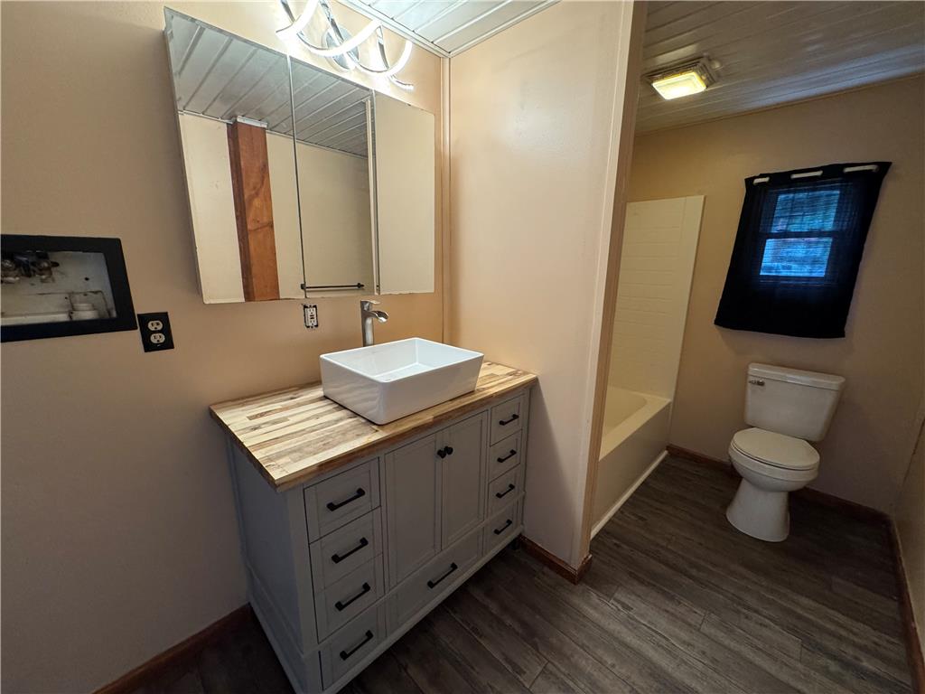 39 Canal Street Property Photo 9