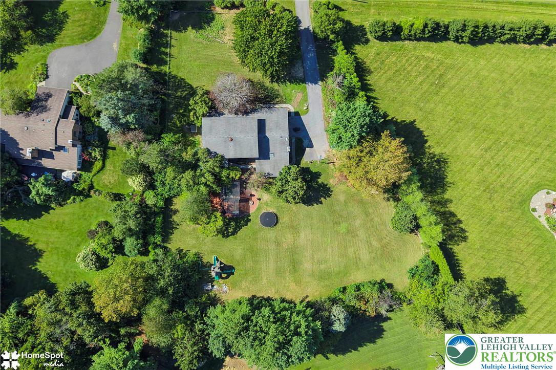 5832 Kernsville Road Property Photo 3