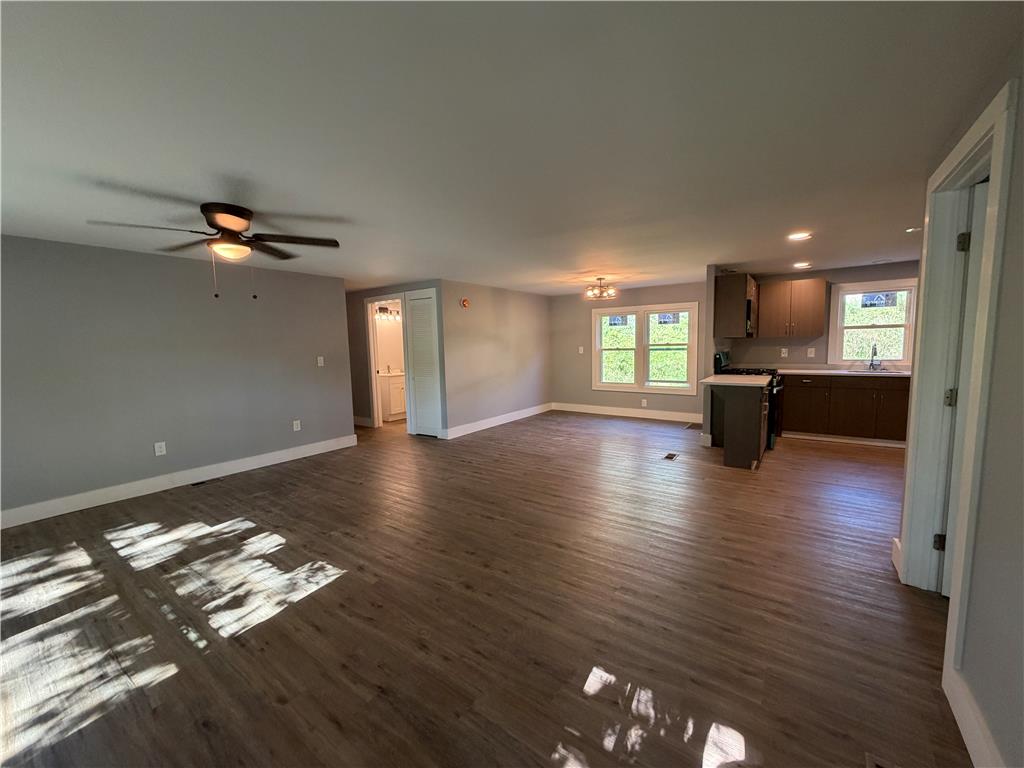 19 Springridge Property Photo 13