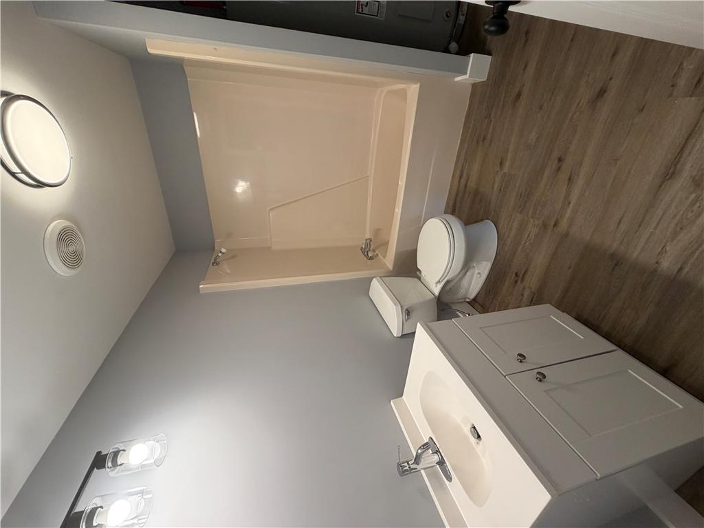 19 Springridge Property Photo 25