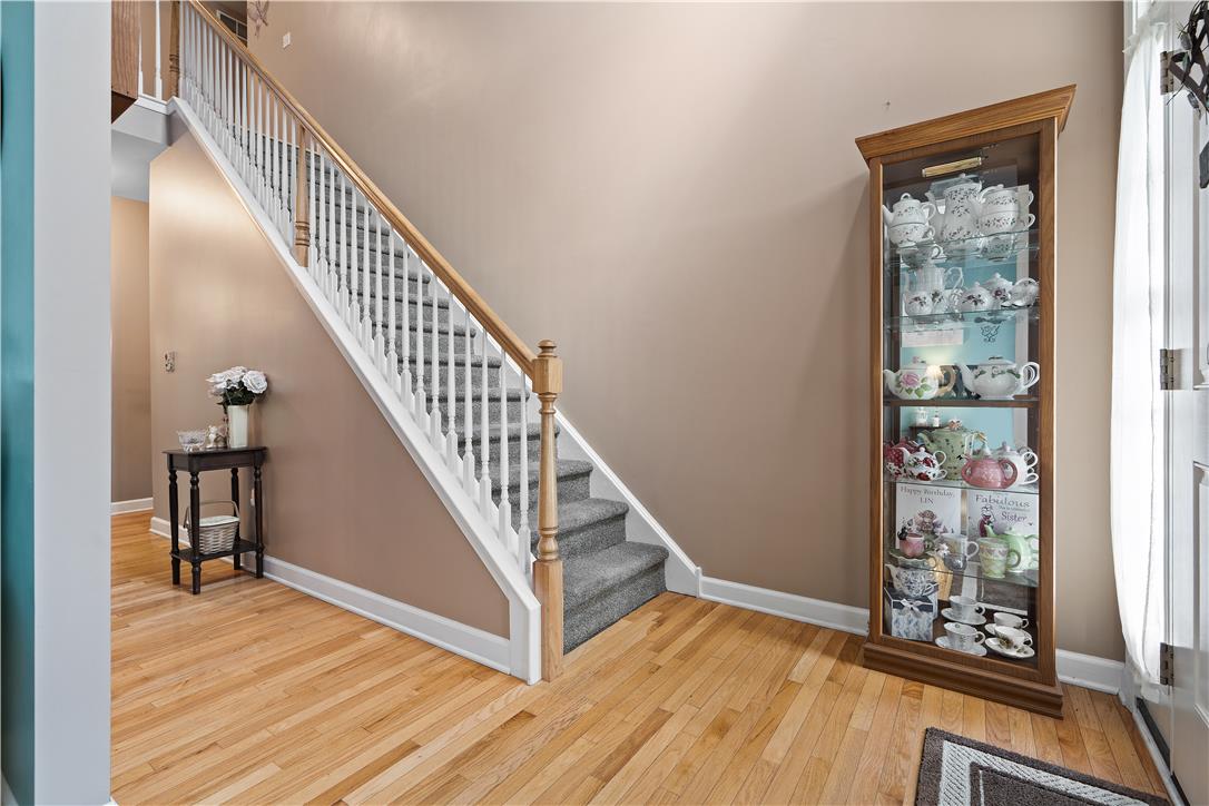 158 Main Property Photo 8
