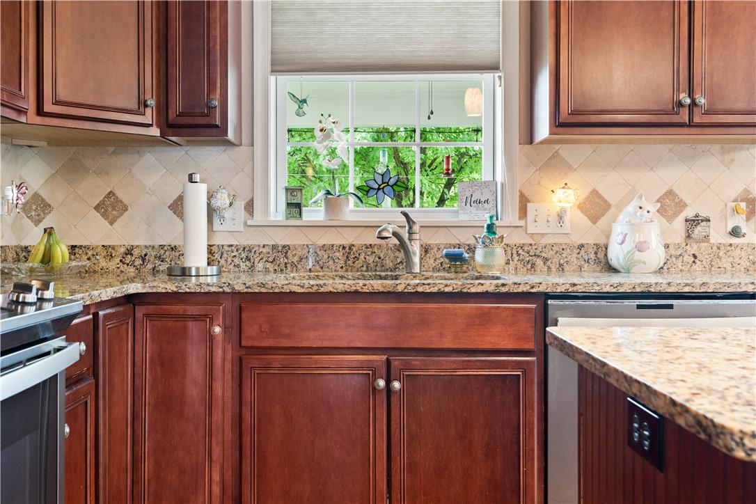 158 Main Property Photo 19