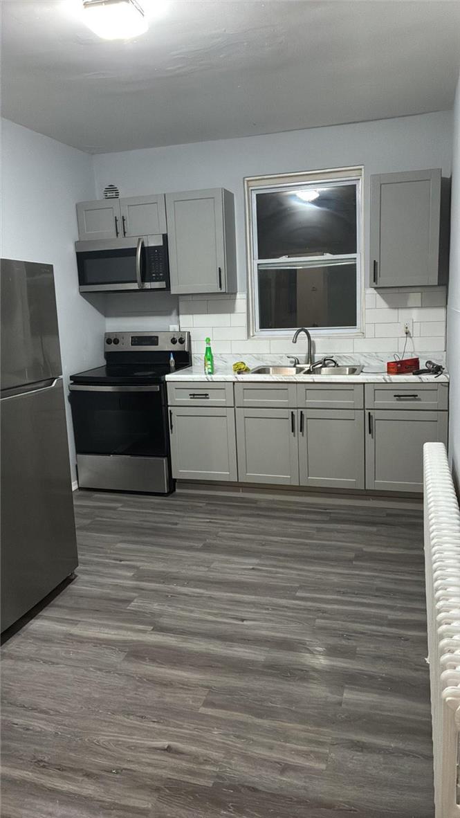 406 Ridge Avenue 2 Property Photo 9