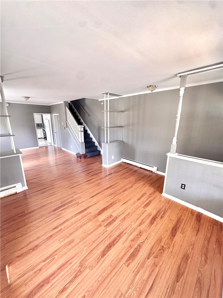 639 West Greenleaf Street Property Photo 3