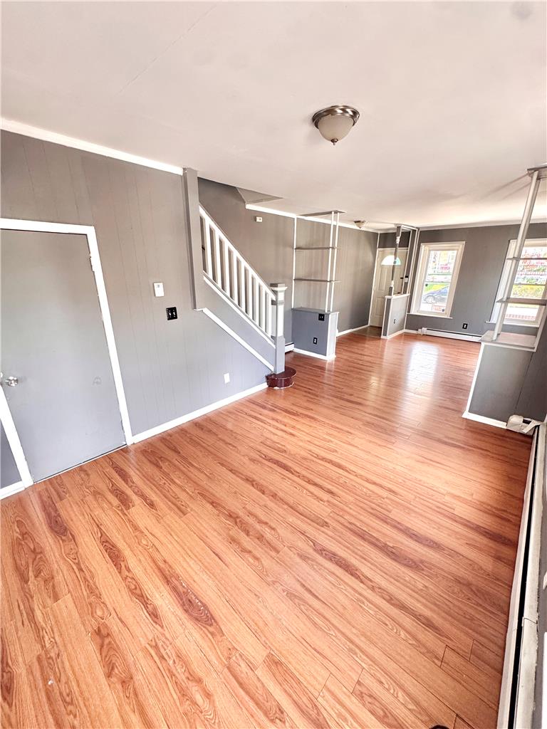 639 West Greenleaf Street Property Photo 4